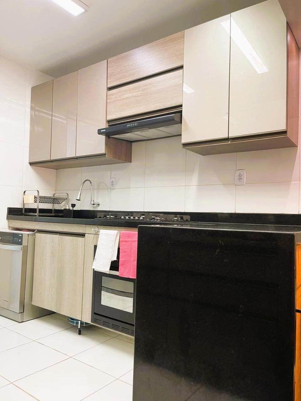 Apartamento De 3 Ambientes Com Aconchego E Excellente Localizacao Салвадор Екстериор снимка